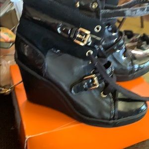 Used MK PLATFORM BOOTS